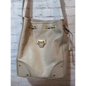 Marc By Marv Jacobs Cream Tan Leather Crossbody Strap Bucket Bag Gold Hardware